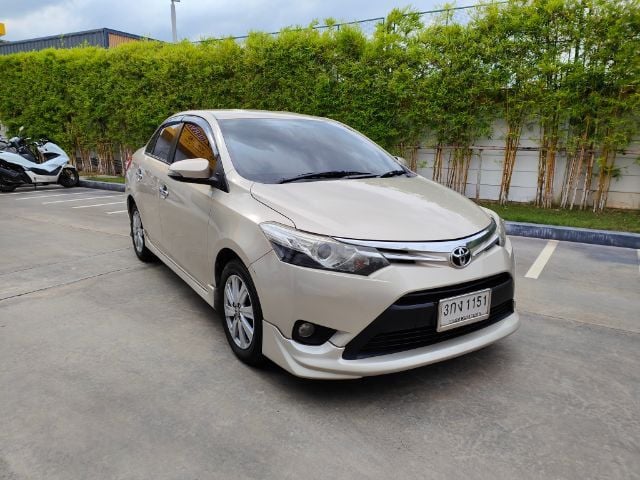 Toyota Vios 2013 1.5 G Sedan เบนซิน ไม่ติดแก๊ส เกียร์อัตโนมัติ บรอนซ์ทอง