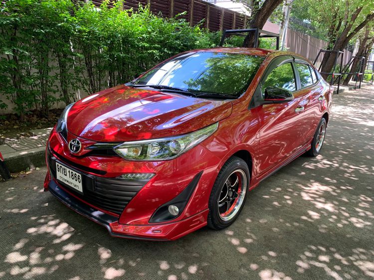 Toyota Yaris ATIV 2018 1.2 Sport Sedan เบนซิน ไม่ติดแก๊ส เกียร์อัตโนมัติ แดง รูปที่ 2