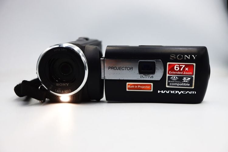 Sony Handycam DCR-PJ5E PAL Camcorder กล้องวีดีโอดิจิตอลโซนี่ แฮนดี้แคมใช้งานเยี่ยม ถ่ายสวย เลนส์ซูมไกล ถ่ายได้ทั้งภาพนิ่งและวีดีโอ movie and