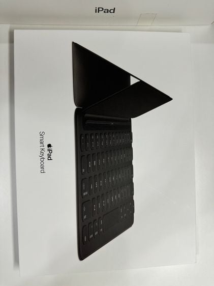 256 GB Smart iPad Keyboard และ Apple Pencil Gen2 เครื่องศูนย์ไทย อุปกรณ์ครบกล่อง แถมคีบอดแท้