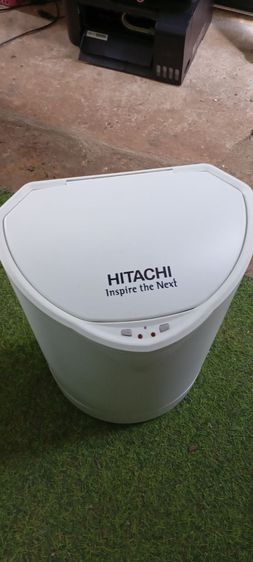 ถังขยะอัตโนมัติ Hitachi