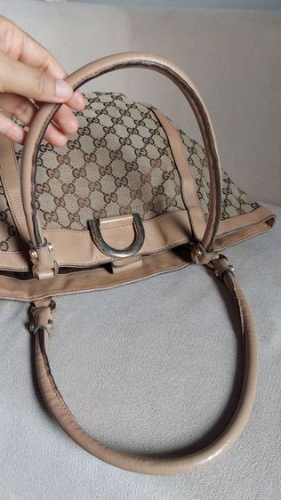 กระเป๋า Gucci แท้ ทรงสะพายไหล่ รูปที่ 6