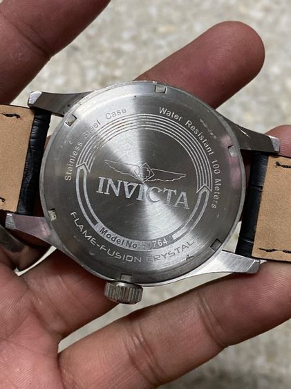 นาฬิกายี่ห้อ INVICTA  ควอทซ์  แท้มือสอง เรือนใหญ่  สายหนังเปลี่ยนให้ใหม่  1900฿ รูปที่ 2