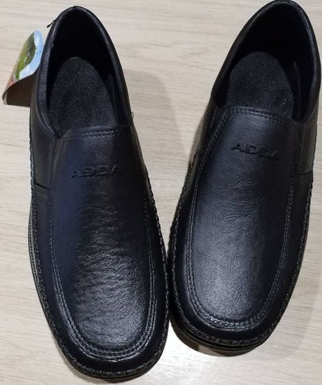 ขายรองเท้าคัชชูผู้ชายหุ้มส้นยี่ห้อ ADDA รุ่น 17601M1 สีดำ ขนาด 8 (41, 42)
(ความยาวของเท้า 27.0) สินค้าใหม่