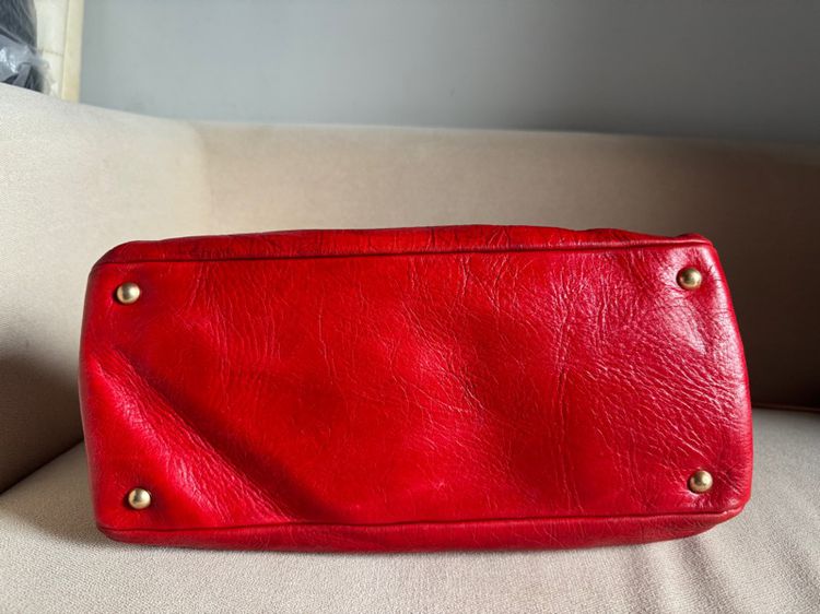 กระเป๋า Miu Miu ของแท้ สีแดงส้ม รูปที่ 7