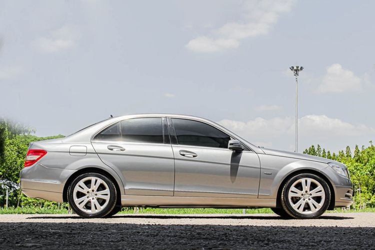 Mercedes-Benz C-Class 2010 C200 Kompressor Sedan เบนซิน ไม่ติดแก๊ส เกียร์อัตโนมัติ เทา รูปที่ 4