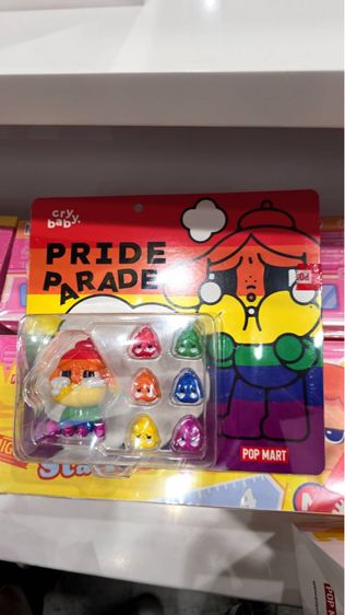 โมเดล crybaby pride parade figure