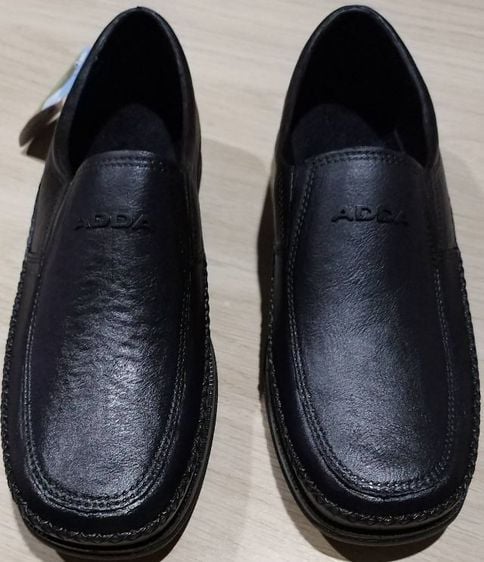 ขายรองเท้าคัชชูผู้ชายหุ้มส้นยี่ห้อ ADDA รุ่น 17601M1 สีดำ ขนาด 8 (42)
(ความยาวของเท้า 27.0)
วัสดุทำจากยางนิ่ม มีความแข็งแรง ยืดหยุ่นดีมาก 