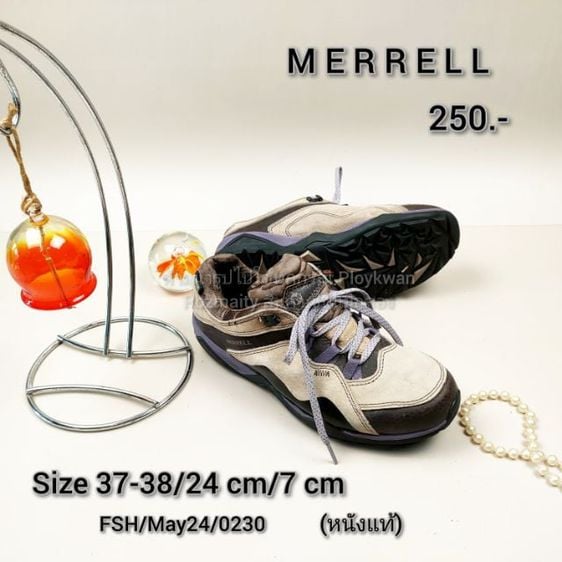 รองเท้าผ้าใบ Merrell มือสอง