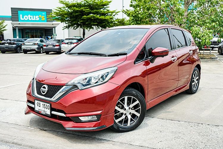 Nissan Note 2017 1.2 VL Utility-car เบนซิน ไม่ติดแก๊ส เกียร์อัตโนมัติ แดง
