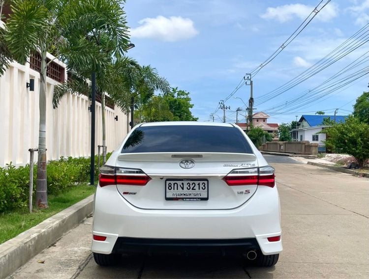 Toyota Altis 2018 1.8 Esport Sedan เบนซิน ไม่ติดแก๊ส เกียร์อัตโนมัติ ขาว รูปที่ 4