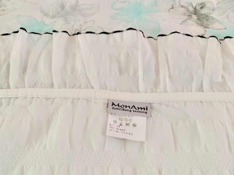 ผ้าห่ม (แบบบาง) ขนาด 5.5ฟุต สีขาวลายดอกฟ้าเทามีระบาย ยี่ห้อ Mon Ami (ใหม่) มือสองสภาพดี สินค้าญี่ปุ่น-เกาหลีแท้ รูปที่ 11