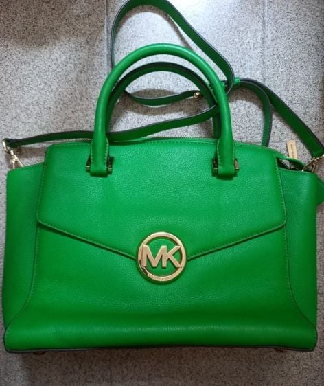Michael Kors อื่นๆ หญิง เขียว กระเป๋าสะพาย MK
