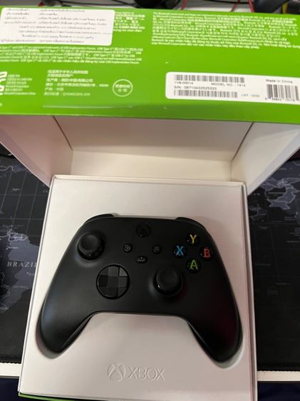 Xbox เกมส์ Xbox และอุปกรณ์ เชื่อมต่อไร้สายได้ จอยx box ดำมีสาย