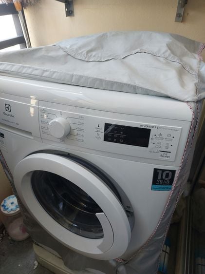 เครื่องซักผ้า Electrolux รุ่น Ultimatecare 300 