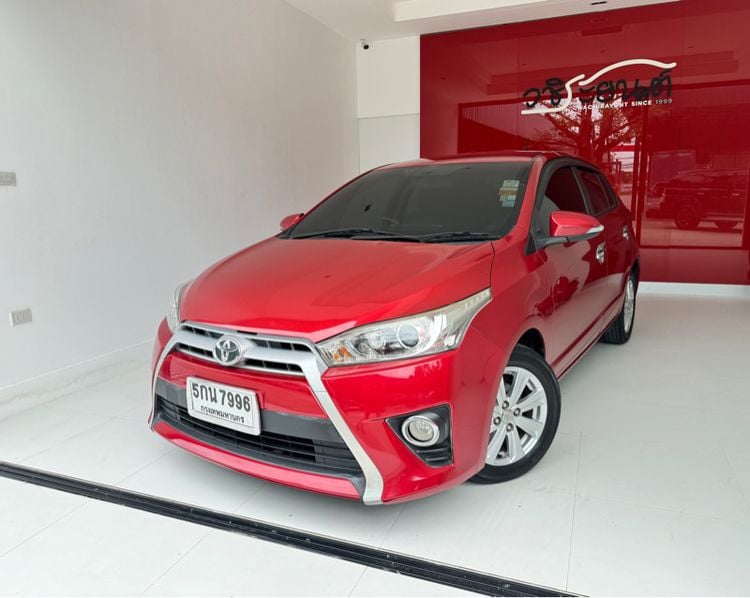 Toyota Yaris 2016 1.2 G Sedan เบนซิน ไม่ติดแก๊ส เกียร์อัตโนมัติ แดง