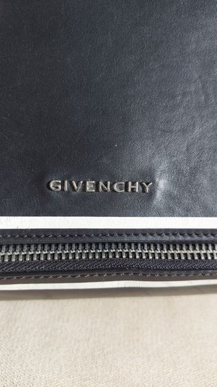กระเป๋า Givenchy ของแท้ ทรงกล่อง รูปที่ 13