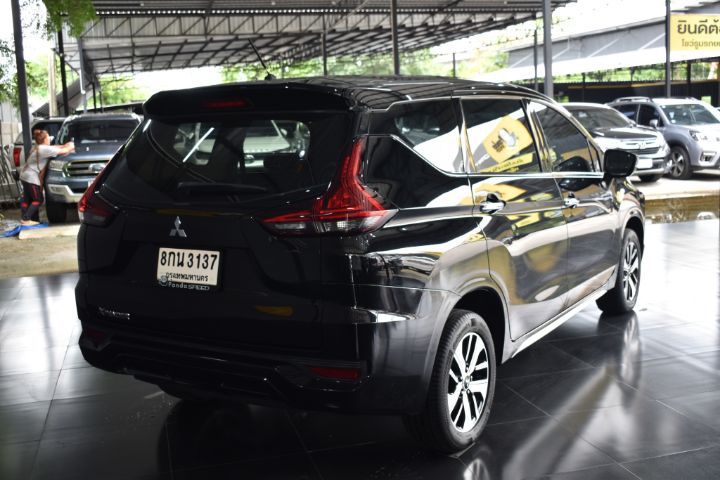 Mitsubishi Xpander 2019 1.5 GT Utility-car เบนซิน ไม่ติดแก๊ส เกียร์อัตโนมัติ ดำ รูปที่ 4