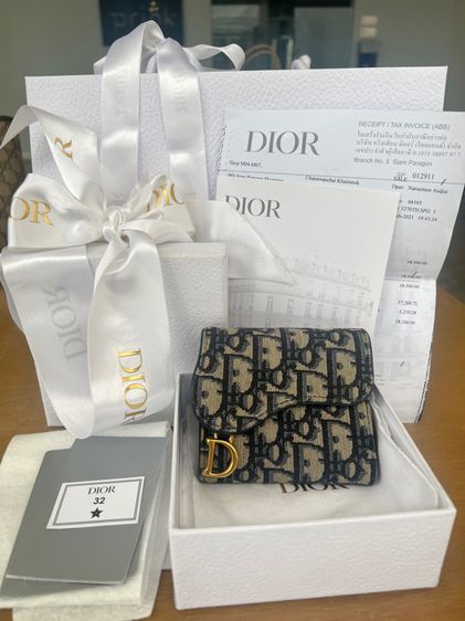 อื่นๆ อื่นๆ ไม่ระบุ อื่นๆ Dior sandle wallet 