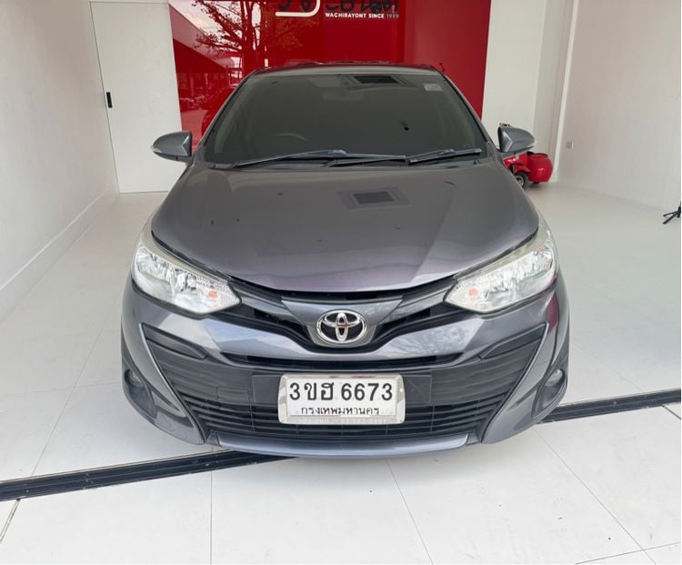 Toyota Yaris ATIV 2018 1.2 E Sedan เบนซิน ไม่ติดแก๊ส เกียร์อัตโนมัติ เทา รูปที่ 2