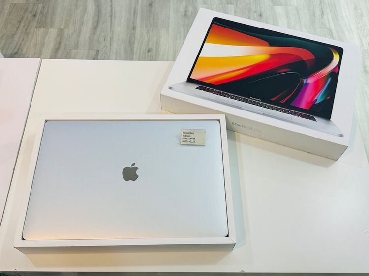 Macbook Pro 16 นิ้ว 2019 i7 4TB Ram 16 GB สี Silver สภาพสวย ศูนย์ไทย 30900 บาท