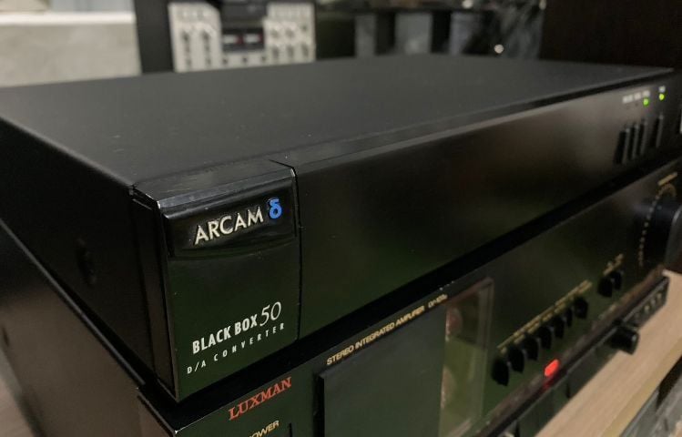 ARCAM DELTA BLACK BOX50
 DAC CONVERTER 