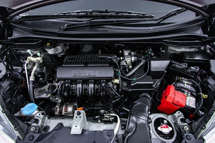 Honda Jazz 2017 1.5 S Sedan เบนซิน เกียร์อัตโนมัติ เทา รูปที่ 4