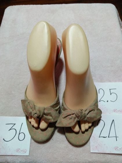UK 4 | EU 36 2/3 | US 5.5 รองเท้าส้นสูงสีน้ำตาล Ferragamo