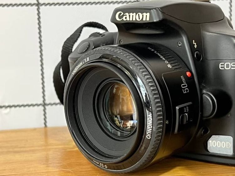 Canon 1000D เลนส์ฟิก 50 mm