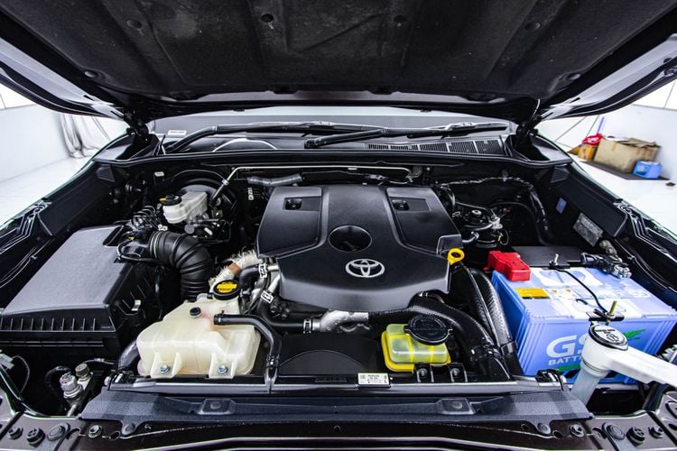 Toyota Fortuner 2016 2.8 V Utility-car ดีเซล เกียร์อัตโนมัติ น้ำตาล รูปที่ 4
