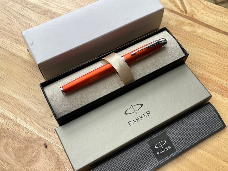 ปากกาดีไซน์/ผู้บริหาร ปากกาParker สีส้ม