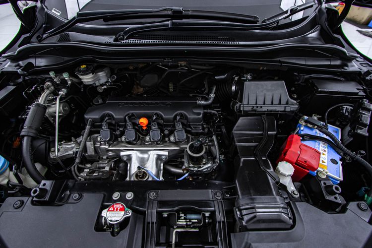 Honda HR-V 2019 1.8 E Utility-car เบนซิน เกียร์อัตโนมัติ ดำ รูปที่ 4