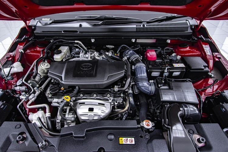 Toyota Yaris ATIV 2023 1.2 Smart Sedan เบนซิน ไม่ติดแก๊ส เกียร์อัตโนมัติ แดง รูปที่ 4
