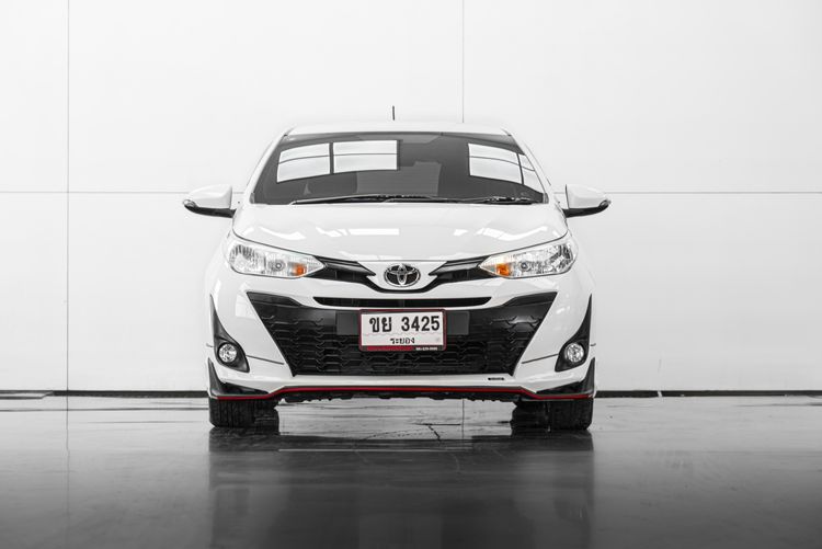Toyota Yaris 2018 1.2 E Sedan เบนซิน ไม่ติดแก๊ส เกียร์อัตโนมัติ ขาว รูปที่ 4