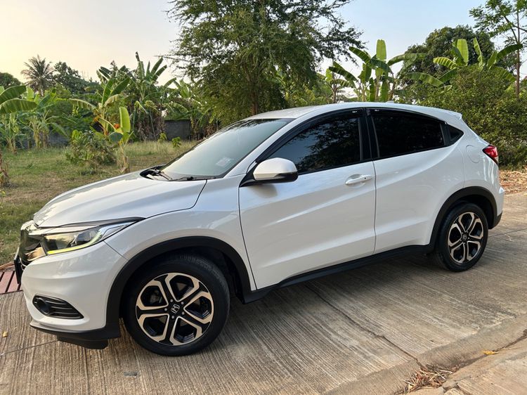 Honda HR-V 2019 1.8 E เบนซิน ไม่ติดแก๊ส เกียร์อัตโนมัติ ขาว รูปที่ 3