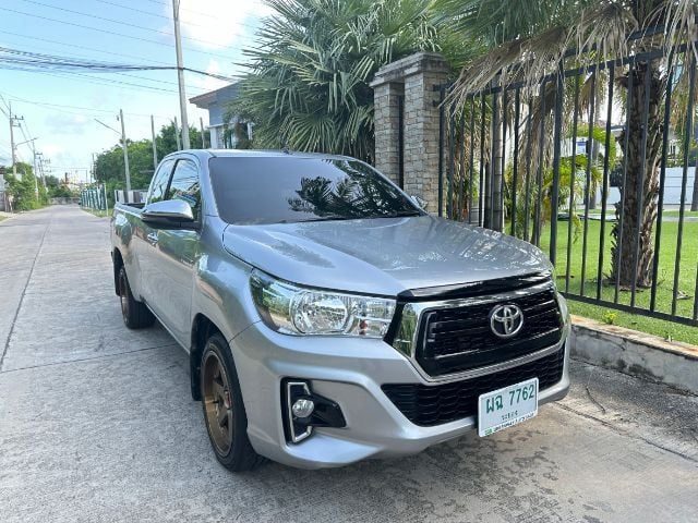 Toyota Hilux Revo 2019 2.4 J ดีเซล เกียร์อัตโนมัติ เทา