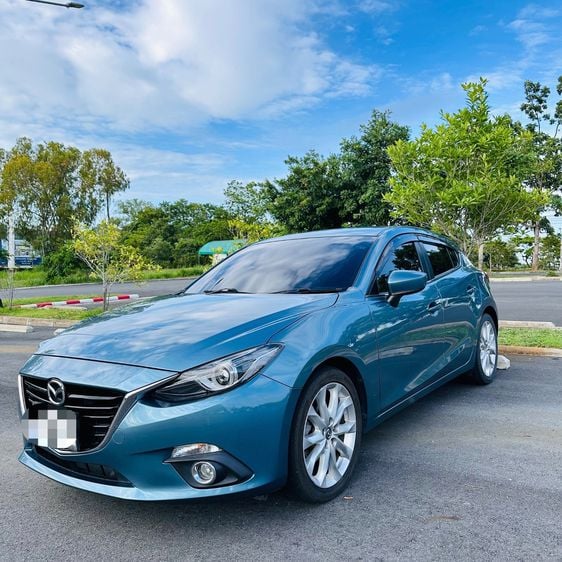 Mazda Mazda3 2015 2.0 S Sports Sedan เบนซิน LPG เกียร์อัตโนมัติ ฟ้า
