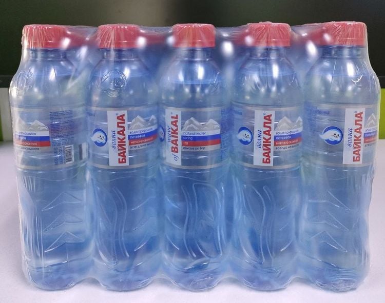 น้ำดื่ม น้ำแร่ธรรมชาติ นำเข้าจากรัสเซีย BAIKAL 0.33 L.