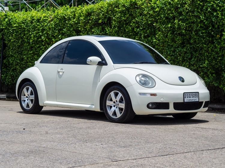 Volkswagen Beetle 2009 2.0 Sedan เบนซิน ไม่ติดแก๊ส เกียร์อัตโนมัติ ขาว