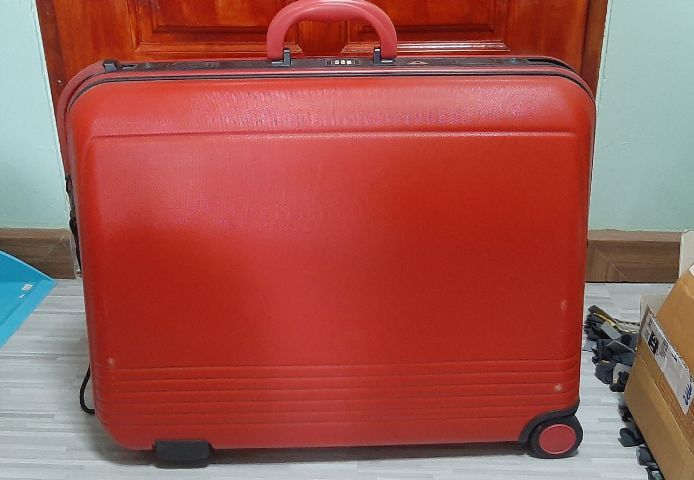 พีวีซี Tarpaulin แดง กระเป๋าเดินทางใช้ครั้งเดียว
