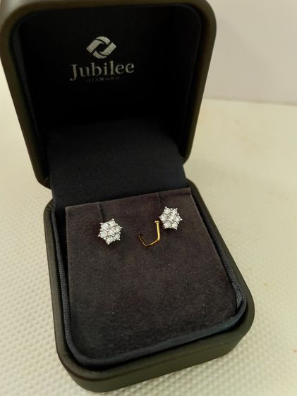 JUBILEE DIAMOND Sparkle Stud Earrings EC07058   แท้ 💯