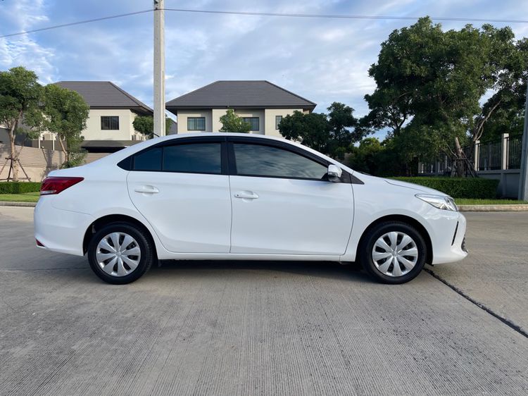 Toyota Vios 2018 1.5 J Sedan เบนซิน ไม่ติดแก๊ส เกียร์อัตโนมัติ ขาว รูปที่ 3