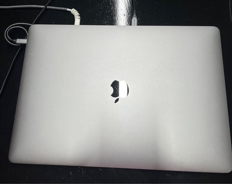 Apple Mackbook Pro 16 Inch แมค โอเอส 16 กิกะไบต์ USB ไม่ใช่ MacBook Pro 15” Intel i9