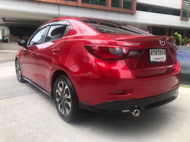 Mazda Mazda 2 2015 1.5 XD Sports High Plus Sedan ดีเซล เกียร์อัตโนมัติ แดง รูปที่ 3