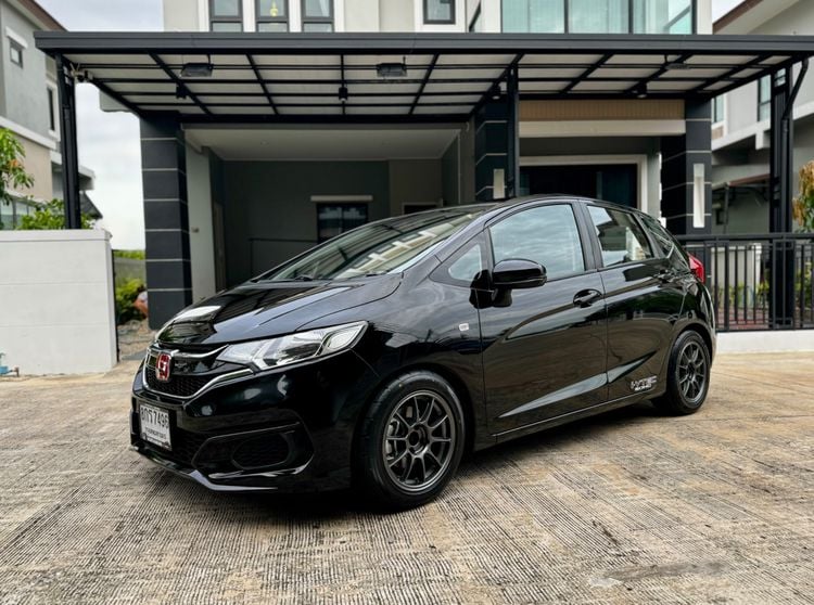 Honda Jazz 2019 1.5 S i-VTEC Sedan เบนซิน ไม่ติดแก๊ส เกียร์อัตโนมัติ ดำ