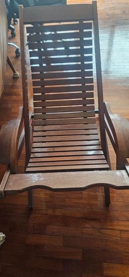 เก้าอี้โยกไม้แท้