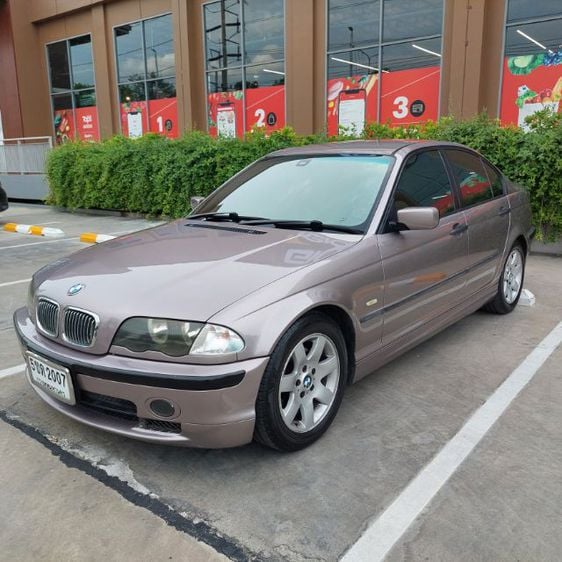 BMW Series 3 2001 318i Sedan เบนซิน ไม่ติดแก๊ส เกียร์อัตโนมัติ เทา