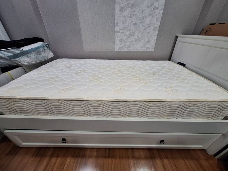 เปียโนไฟฟ้า YAMAHAรุ่น P125+ตู้เสื้อผ้า+เตียง+ที่นอน (SB Furniture)