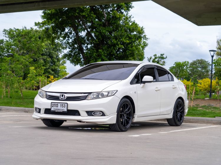 Honda Civic 2013 1.8 E i-VTEC Sedan เบนซิน ไม่ติดแก๊ส เกียร์อัตโนมัติ ขาว รูปที่ 3