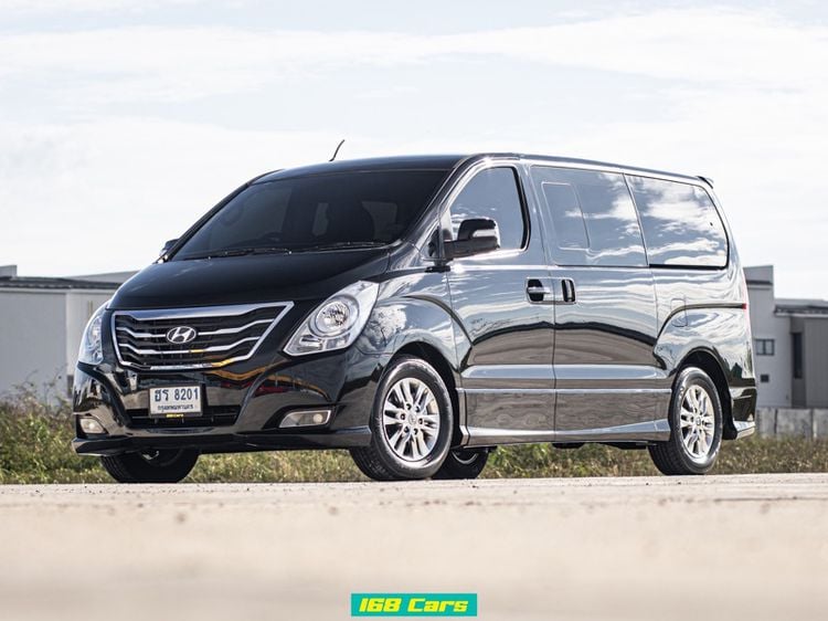 Hyundai H-1  2014 2.5 Executive Van ดีเซล เกียร์อัตโนมัติ ดำ